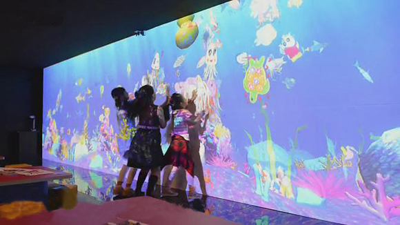 墻面互動投影在展廳中的應用插圖(1) 墻面互動投影在展廳中的應用插圖(1)